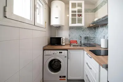 Una cocina o zona de cocina en GuestReady- Bright apartment in Madrid