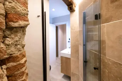 Un baño de The Bastero Spot