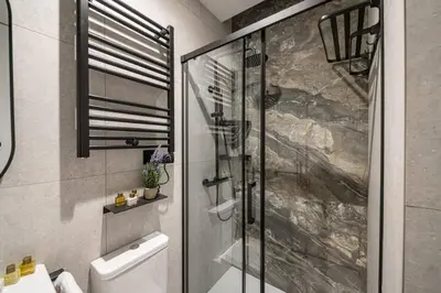 Un baño de Esencia de La Latina San Pedro
