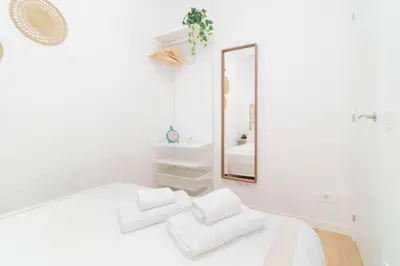 Un baño de Esplendor Efímero de Madrid