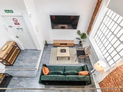 Plano de Bernabeu Industrial Suites- ALQUILER TEMPORAL