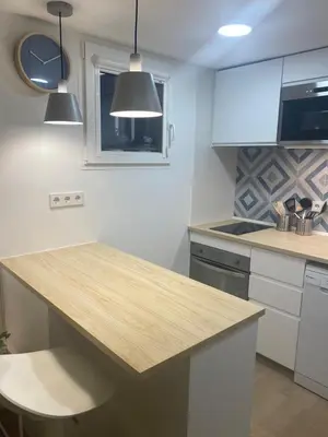 Una cocina o zona de cocina en Precioso apartamento en el corazón de Madrid