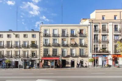 Edificio en el que se encuentra el apartamento