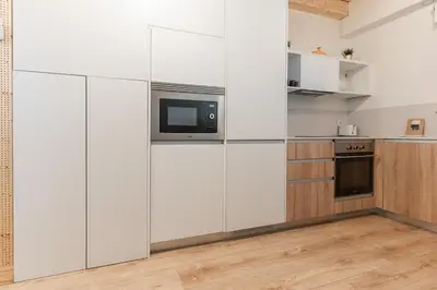 Una cocina o zona de cocina en Modern Duplex - 1 Bedroom 2 Baths - Ventas