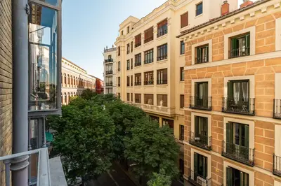 Edificio en el que se encuentra el apartamento
