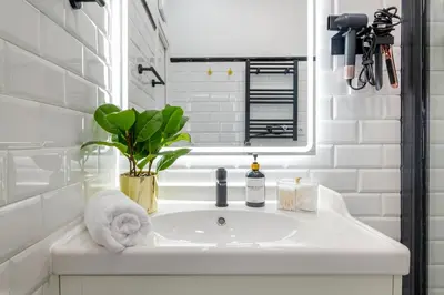 Un baño de Central and luxury apartament in Madrid 2 rooms 2 bathrooms
