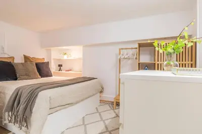 Cama o camas de una habitación en Gran Via- Chueca (Tarifas Mensuales Disponibles)