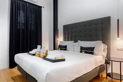 Cama o camas de una habitación en Central and Luxury apartment big capacity in Madrid