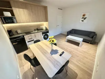 Una cocina o zona de cocina en Retiro Residence Girasol