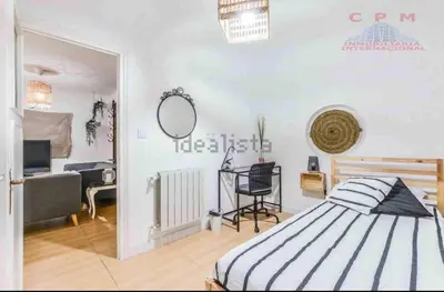 Cama o camas de una habitación en BEAUTIFUL APARTMENT 4bed PLAZA DE ESPAÑA