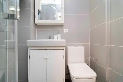 Un baño de Loft Chill en el Corazón de Madrid