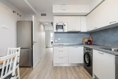 Una cocina o zona de cocina en Apartment GR70-ATB