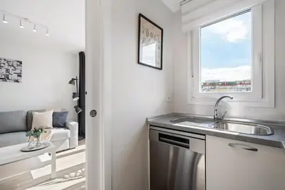 Una cocina o zona de cocina en Accessible flat near the Toledo Bridge - 5A