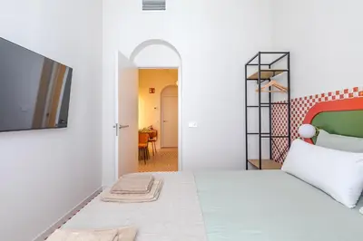 Cama o camas de una habitación en Apartamento para 9 personas en Malasaña
