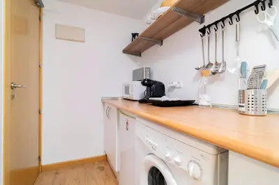 Una cocina o zona de cocina en Escondite Sereno en Madrid