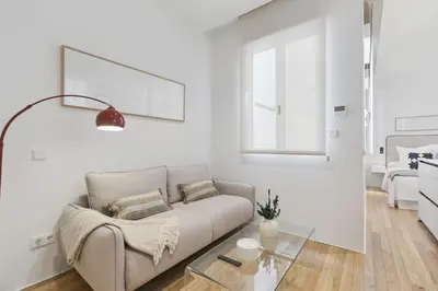 Zona de estar de Bright New Studio Near Madrid City Center