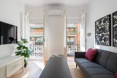 Plano de apartamento de dos habitaciones en vallecas