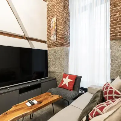 apartamento industrial con 3 alturas en pleno centro de ALQUILER TEMPORAL