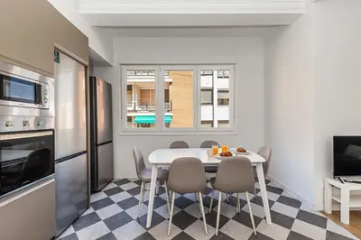 Una cocina o zona de cocina en Waou Urban Home Goya - Corta Duración