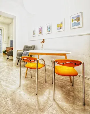 Zona de estar de Cozy APT WiFi 4 PAX 15 min Puerta del Sol