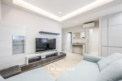 Una cocina o zona de cocina en MyHouseSpain - Luz y Espacio junto al Retiro