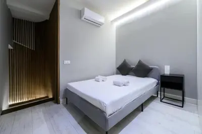 Cama o camas de una habitación en Stylish Stay in the Center of Madrid