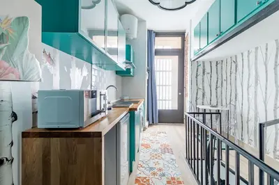 Una cocina o zona de cocina en Art & Relax: Atocha Reina Sofía Studio