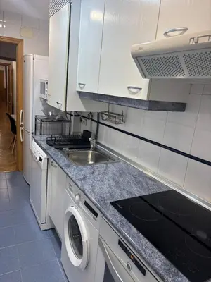 Una cocina o zona de cocina en Premium Apartment · 2BR · Historic City Center Sol