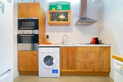 Una cocina o zona de cocina en Raíces íntimas en La Latina