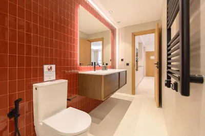 Un baño de Amplio piso exterior de un dormitorio en La Latina Temporal SCR7B2