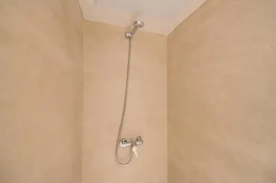 Un baño de Acogedora vivienda en La Latina, una de las zonas más emblemáticas del centro de Madrid ENC132