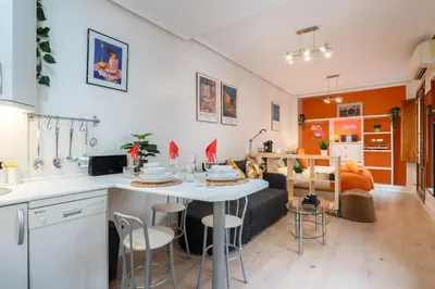 Una cocina o zona de cocina en Chic Madrid Studio - Art and Soul in the Prado