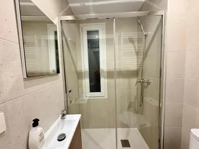 Un baño de Retiro Residence Orquídea