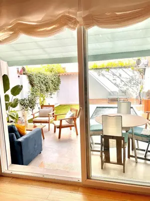 Zona de estar de Oasis with private pool in Madrid