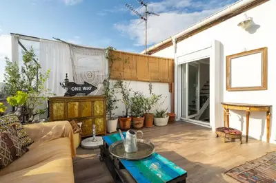 Un patio o zona al aire libre en Our house in the heart of Malasaña - San Gregorio