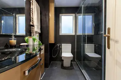 Un baño de Luxury apartment in the center