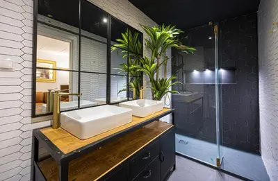 Un baño de ºººIM La Latina-City Centre-WiFi-AC-SmartTVººº