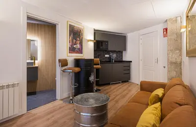 Una cocina o zona de cocina en ººººIM La Latina-City Centre-WiFi-AC-SmartTVºººº