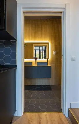 Una cocina o zona de cocina en A IM La Latina-City Centre-WiFi-AC-SmartTV A