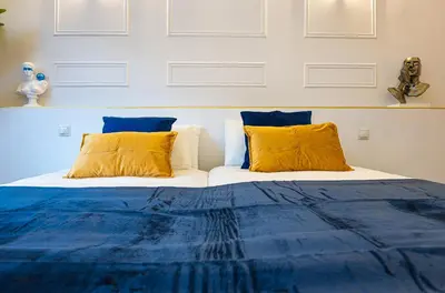 Cama o camas de una habitación en B IM La Latina-City Centre-WiFi-AC-SmartTV B