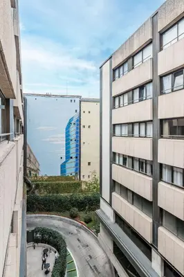 Edificio en el que se encuentra el apartamento