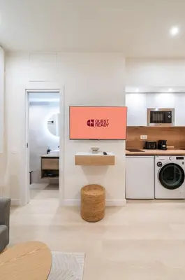 Una cocina o zona de cocina en GuestReady - Cute Studio in the heart of Madrid