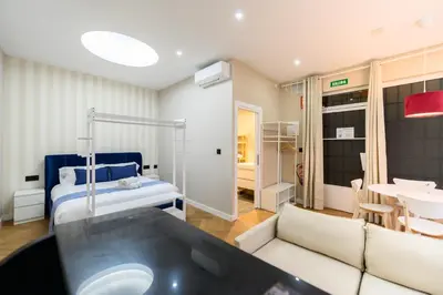 Cama o camas de una habitación en Acogedor estudio interior con todas las comodidades en el centro de Madrid NDA11BII