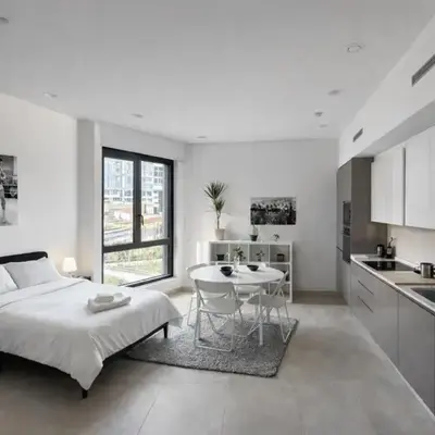 APARTAMENTO COMPLETO CON PISCINA