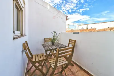 Un balcón o terraza de Apartamentos Puerta Del Sol I