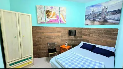 Cama o camas de una habitación en 4Caminos Madrid