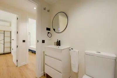 Un baño de Alcalá Central Apartments