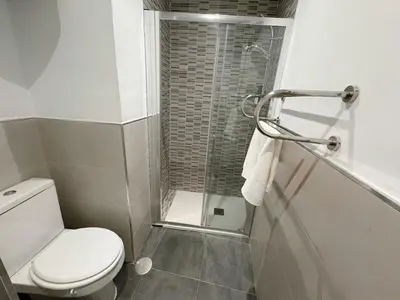 Un baño de Modern and quiet in the center of Madrid