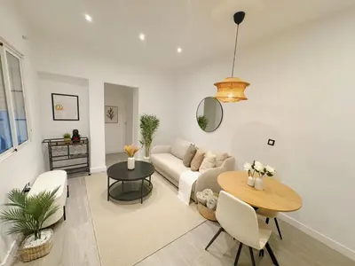 Zona de estar de Modern and quiet in the center of Madrid