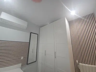 Un baño de Habitación privada Madrid con baño compartido en Madrid